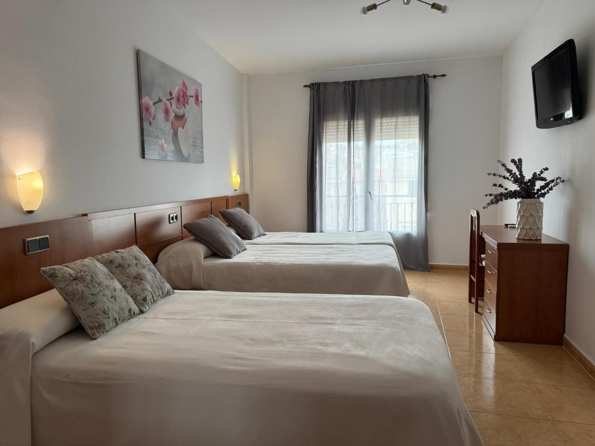 Hotel Ciudad Pozo Alcón المظهر الخارجي الصورة