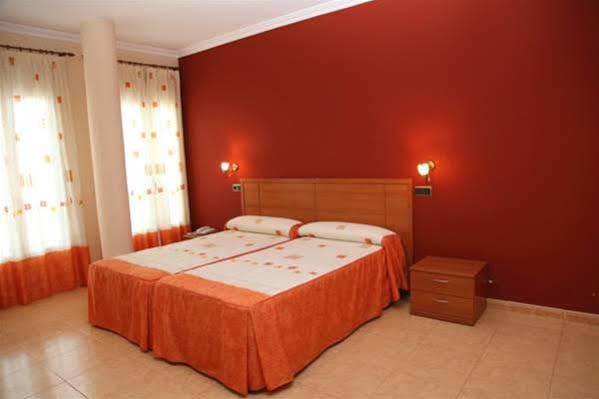 Hotel Ciudad Pozo Alcón المظهر الخارجي الصورة